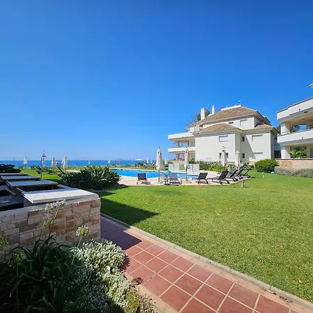 Heaven Apartments, Guadalmansa Playa Complex